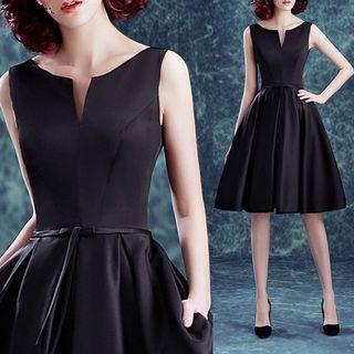 Bow-accent A-line Mini Prom Dress