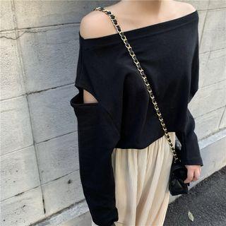 Cut Out Off-shoulder Long-sleeve T-shirt