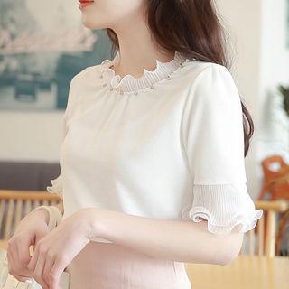 Short-sleeve Frill-edge Embellished Top