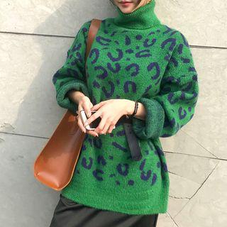 Turtleneck Leopard Sweater