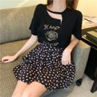 Short-sleeve Floral Printed Cutout Tee / Star Printed Pleated Mini Skirt