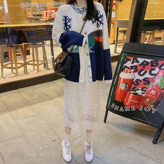 Jacquard Cardigan / Lace Midi Skirt