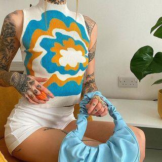 Sleeveless Mock-neck Flower Print Crop Top