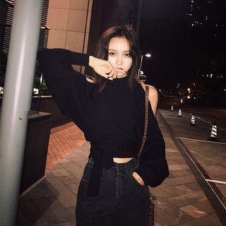 Cold Shoulder Mock-turtleneck Cropped Sweater