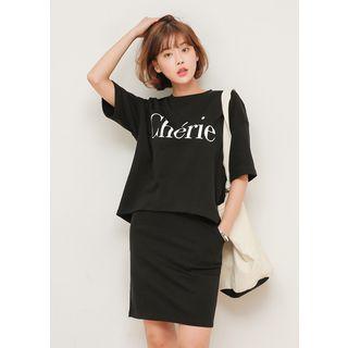 Set: Lettering T-shirt + Skirt