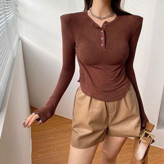 Long-sleeve Henley Fitted Top