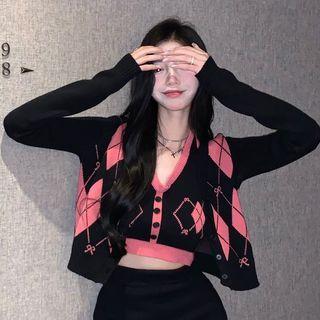 Argyle Cropped Cardigan Cardigan - One Size