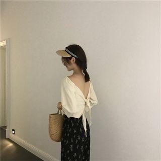 3/4-sleeve Top / Floral Print Cropped Pants