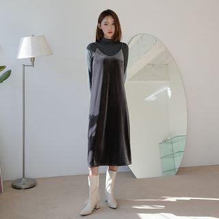 Set: Spaghetti-strap Velvet Midi Dress + Mock-neck T-shirt