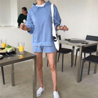 Set: Kangaroo-pocket Hoodie + Shorts