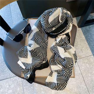 Chevron Shawl Black & White - One Size