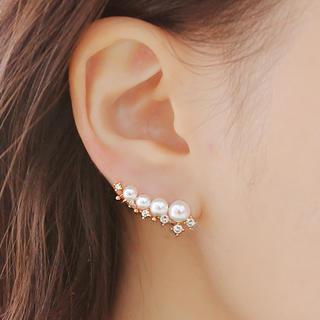 Faux Pearl Earring