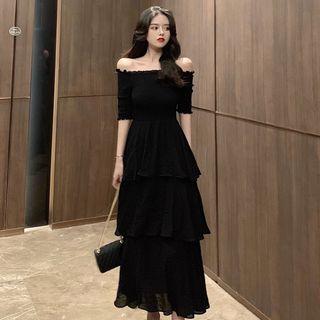 Cold Shoulder Short-sleeve Tiered Midi Dress