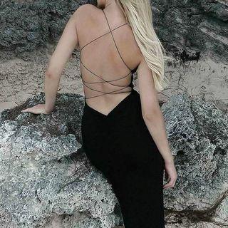 Halter Cutout-back Maxi Bodycon Dress