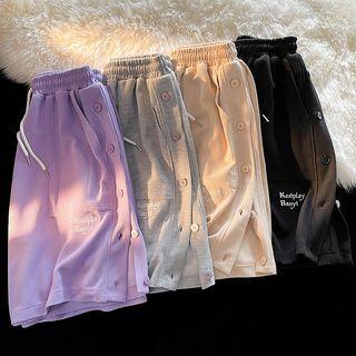 Button-side Loose Fit Shorts