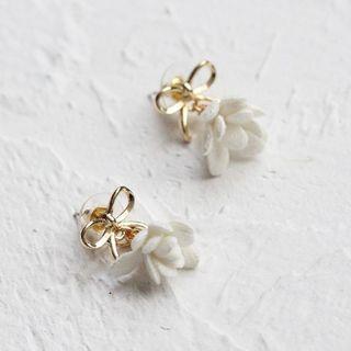 Floral Earring / Clip-on Earring