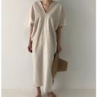 Short Sleeve V-neck Slit-hem Maxi Dress