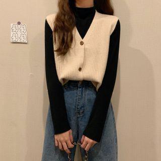 Mock-neck Knit Top / Buttoned Vest