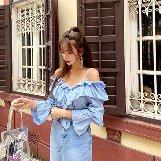 Cold-shoulder Frill-trim Top