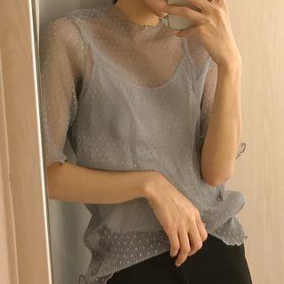 Set: Short-sleeve Mesh Top + Camisole
