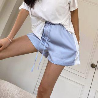 Drawstring Piped Textured Shorts