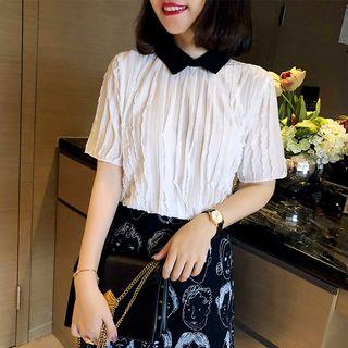 Short-sleeve Contrast Collar Blouse
