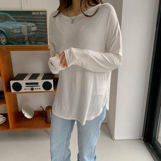 Curve-hem Plain T-shirt