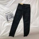 Plain Asymmetric Frayed High-waist Cropped Jeans