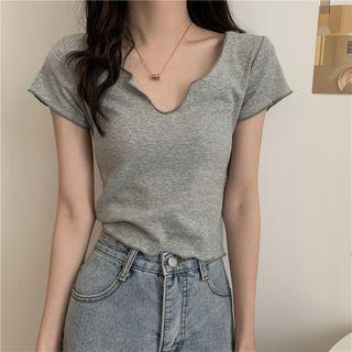 Short-sleeve Notched Neck Plain Crop Top