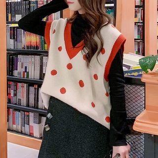 Polka Dot V-neck Knit Vest