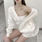 Tube Top / Shorts / V-neck Sweatshirt