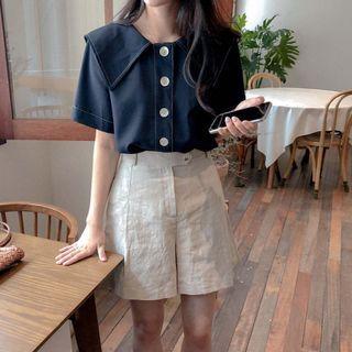 Short-sleeve Blouse / High Waist Shorts