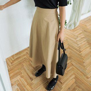 Monotone Maxi Flare Skirt