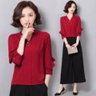 3/4 Sleeve V-neck Chiffon Blouse