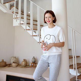 Elephant Embroidery Knit Top
