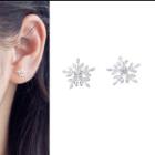 Snow Flake Ear Stud Snowflake - One Size