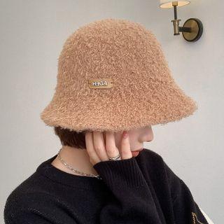 Applique Fluffy Bucket Hat