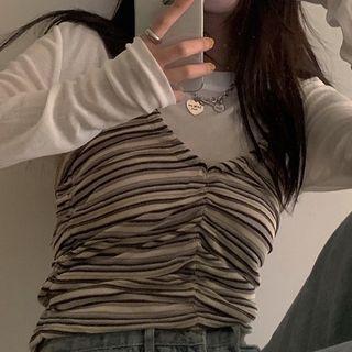 Long-sleeve T-shirt / Spaghetti Strap Zebra Print Top