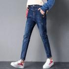 Slim-fit Baggy Jeans