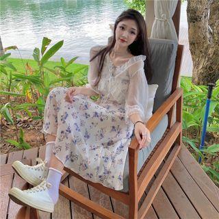 Spaghetti Strap Floral Print Midi A-line Dress / Ruffled Blouse