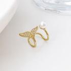 Mermaid Tail Faux Pearl Alloy Cuff Earring 1 Pc - Gold - One Size