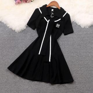Short-sleeve Tie-front Mini A-line Dress Black - One Size