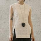 Sleeveless Side-slit Blouse