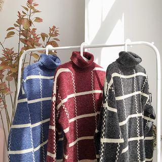 Plaid Turtle-neck Loose-fit Sweater