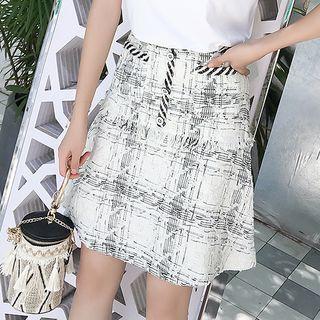 Set: Contrast Trim Short-sleeve T-shirt + Tweed A-line Skirt