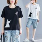 Small Cat Applique Embroidered T Shirt