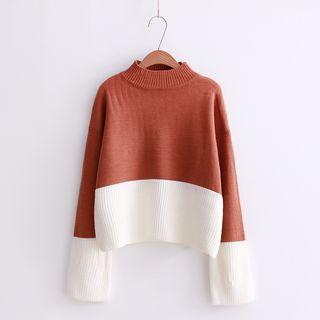 Two-tone Mock-turtleneck Sweater