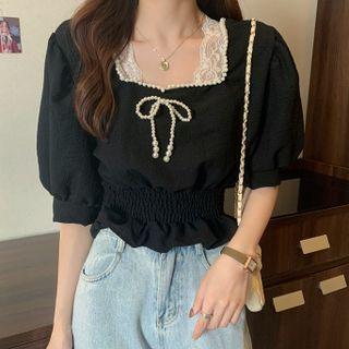 Square-neck Lace-trim Cropped Short-sleeve Shirt