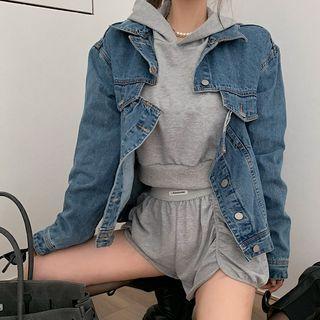 Cropped Hoodie / Shorts / Denim Jacket