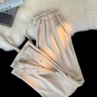 Drawstring Button-side Loose Fit Pants